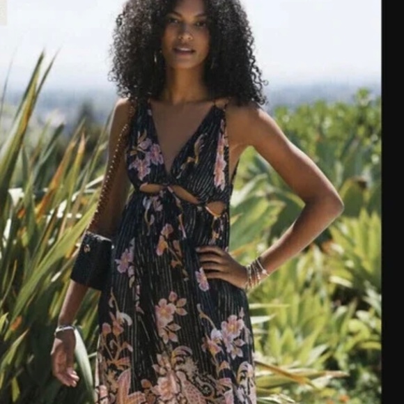Cutout Cover-Up Maxi Dress by Anthropologie - Sz M - NWT - Picture 1 of 6